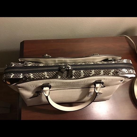 Coach Drew Satchel with snakeskin details - Picture 6 of 8